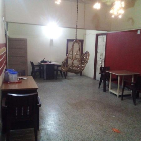 International Hotel In جوراكبور المظهر الخارجي الصورة