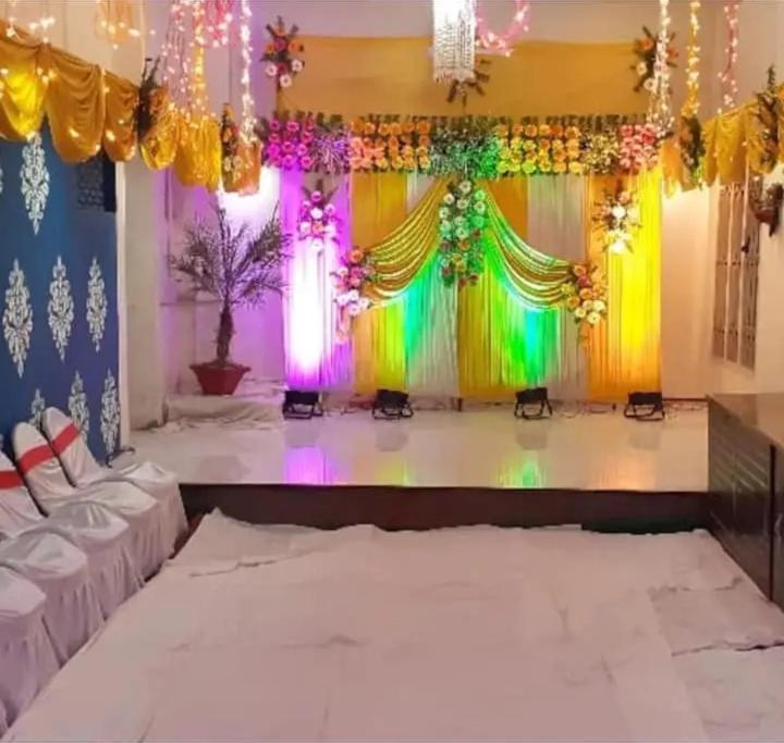 International Hotel In جوراكبور المظهر الخارجي الصورة